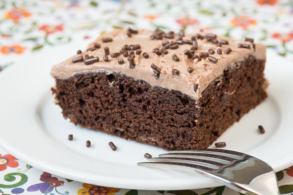 Chocolate Banana Cake with Chocolate Cream Cheese Frosting